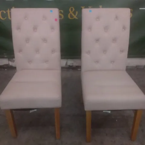 SET OF 2 NEW HATFIELD OATMEAL FABRIC BUTTON BACK DINING CHAIRS (OAK LEG)