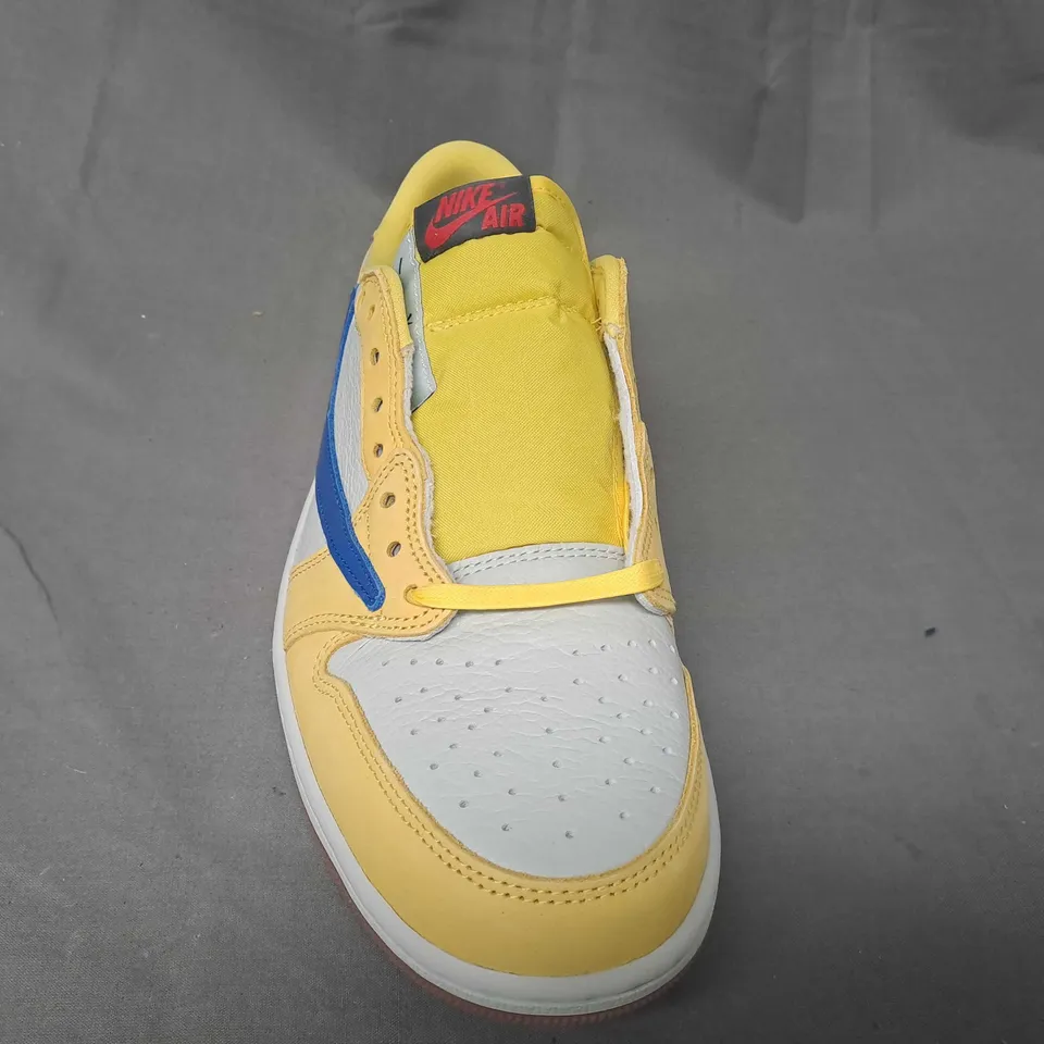 BOXED PAIR OF NIKE TRAVIS SCOTT AIR JORDAN SHOES IN YELLOW/GREY/BLUE UK SIZE 9