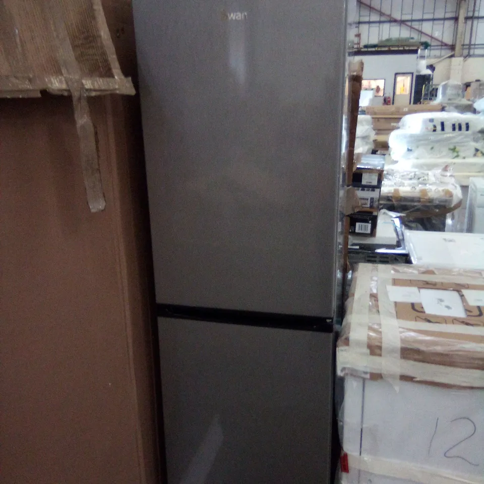 SWAN SR158111S SILVER REFRIGERATOR 