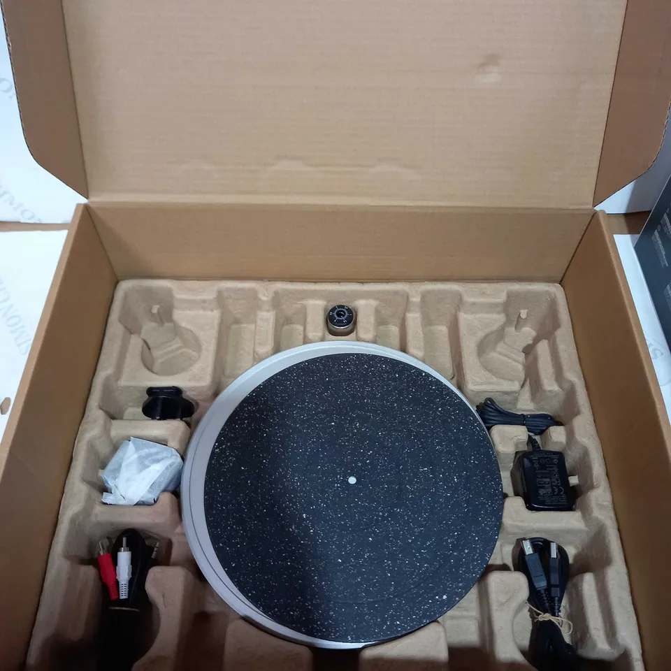 HOUSE OF MARLEY STIR IT UP TURNTABLE	
