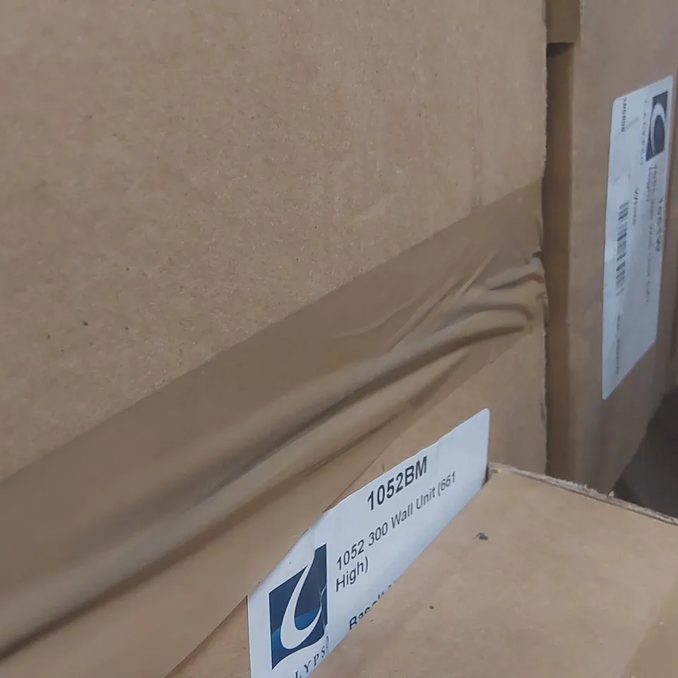 PALLET CONTAINING A LARGE QUANTITY OF ASSORTED BATHROOM FURNITURE PARTS INCLUDING: CALYPSO WALL UNITS