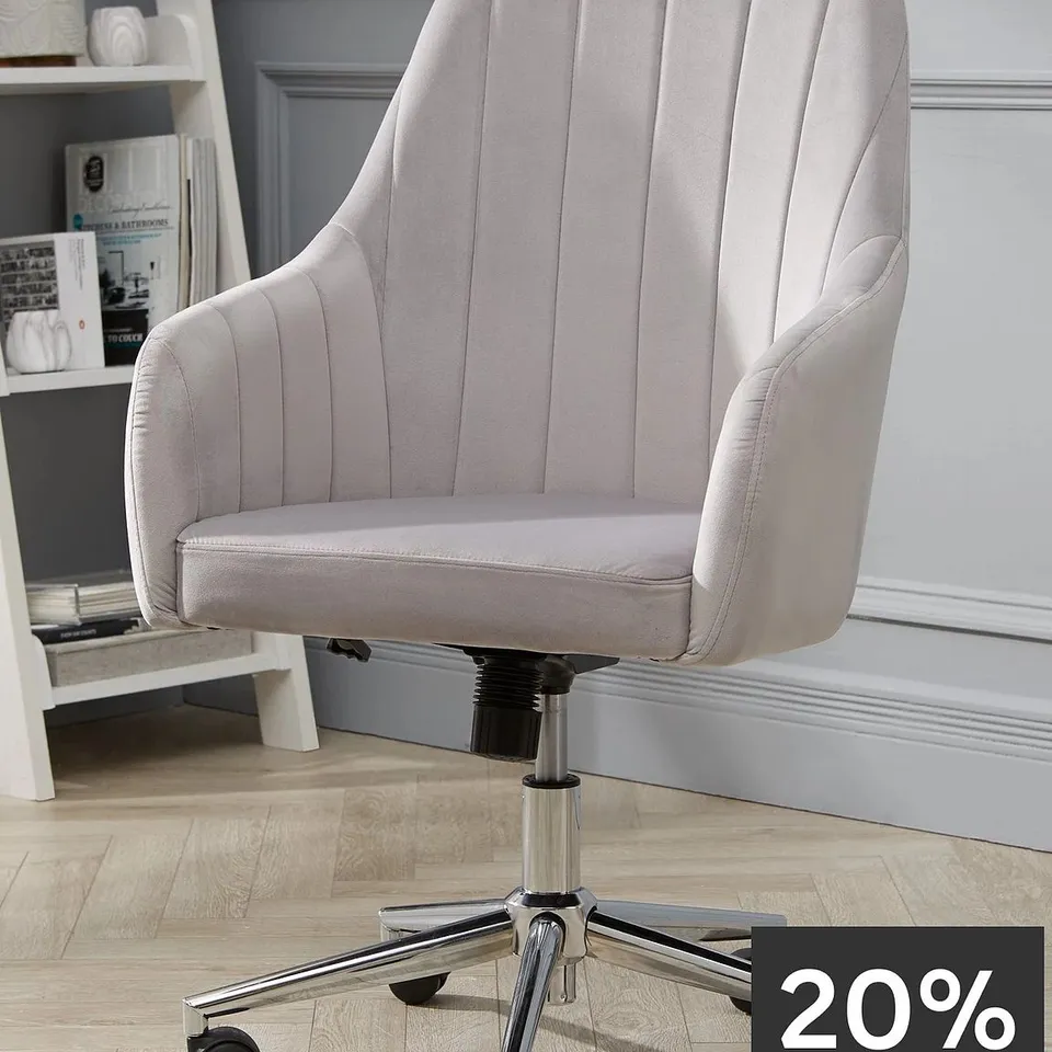 BOXED MOLBY OFFICE CHAIR - BLACK