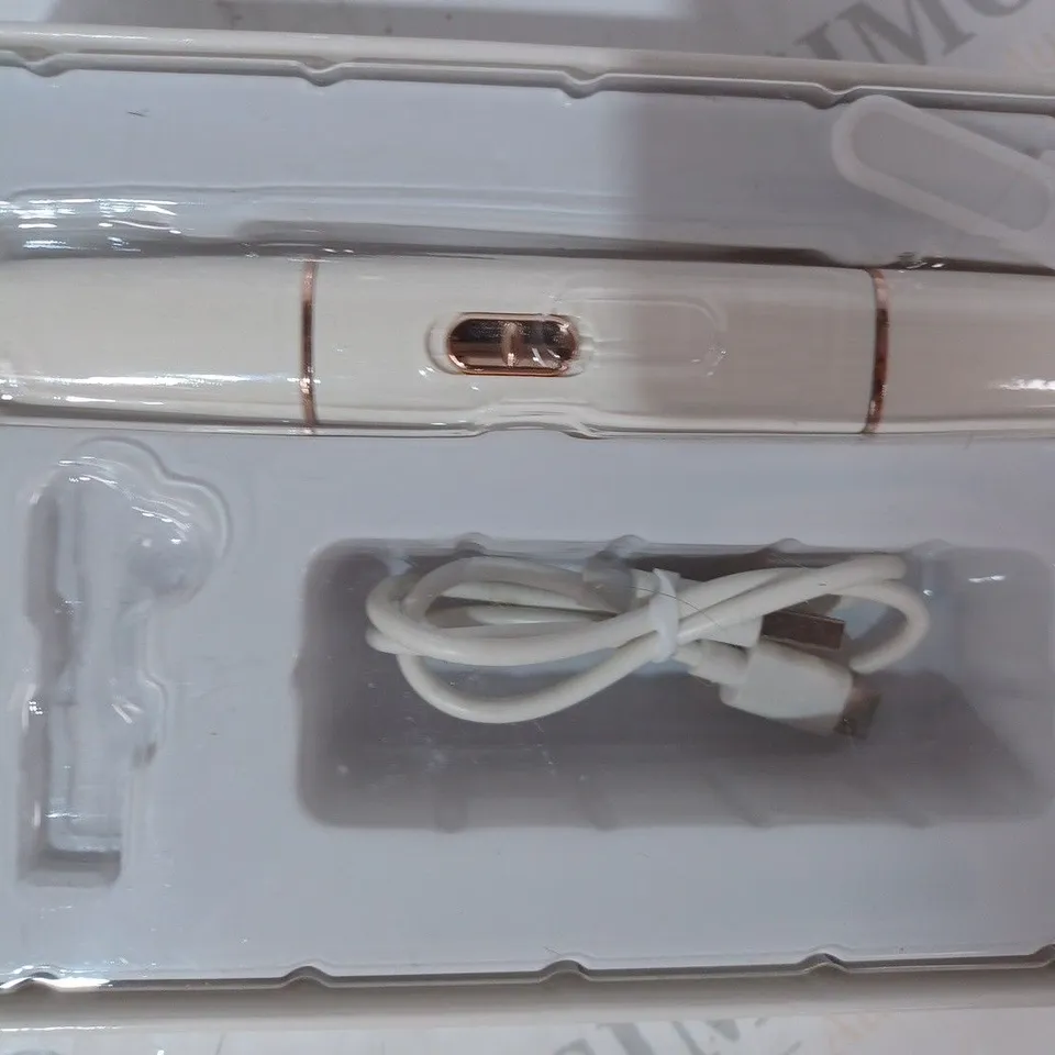 SIMPLY BEAUTY 2 IN 1 SUPER SMOOTH FACE & BROWS HAIR REMOVER, WHITE