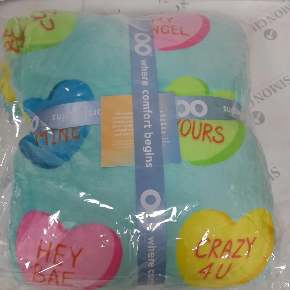 TH EOODIE SLOGAN SWEETS THEMED HOODED BLANKET - SIZE UNSPECIFIED