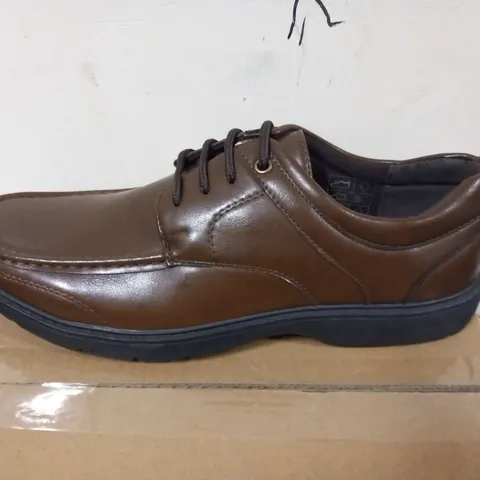 BECKETT BROWN SHOES SIZE 9