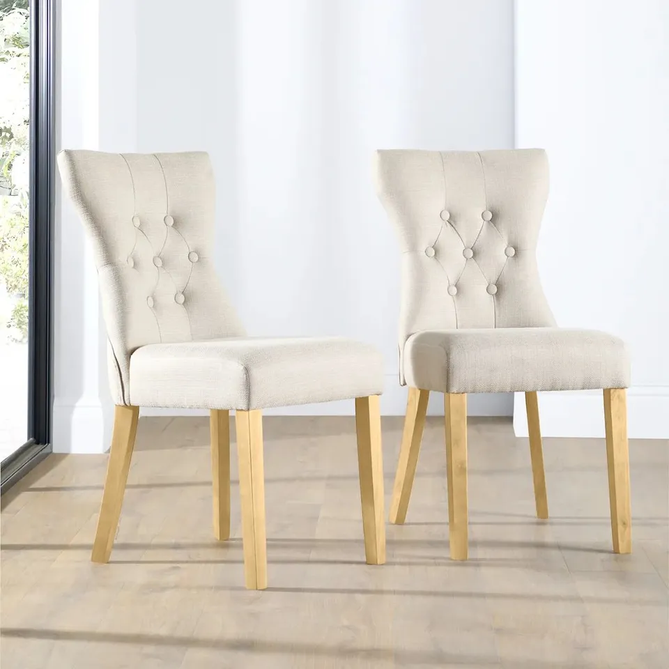 BOXED BEWLEY OATMEAL FABRIC BUTTON BACK DINING CHAIR (OAK LEG)