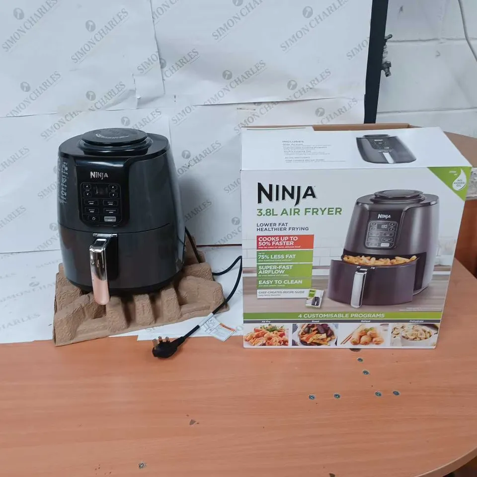 NINJA AIR FRYER