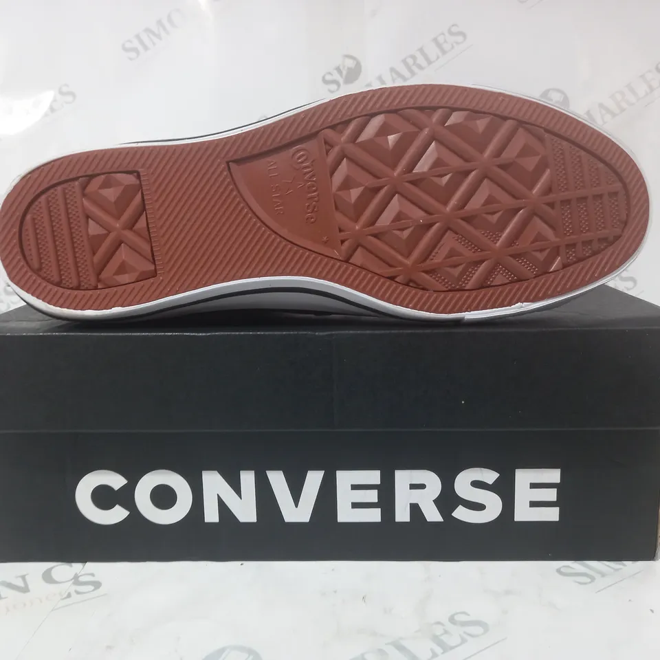 BOXED PAIR OF CONVERSE ALL STAR HI-TOP SHOES IN CEDAR BARK UK SIZE 8