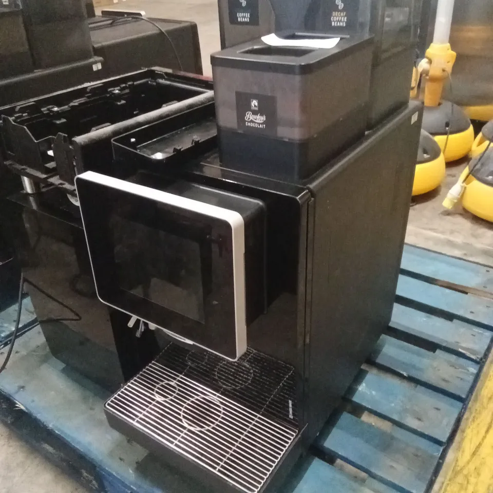 FRANKE A600 BEAN TO CUP COFFEE MACHINE