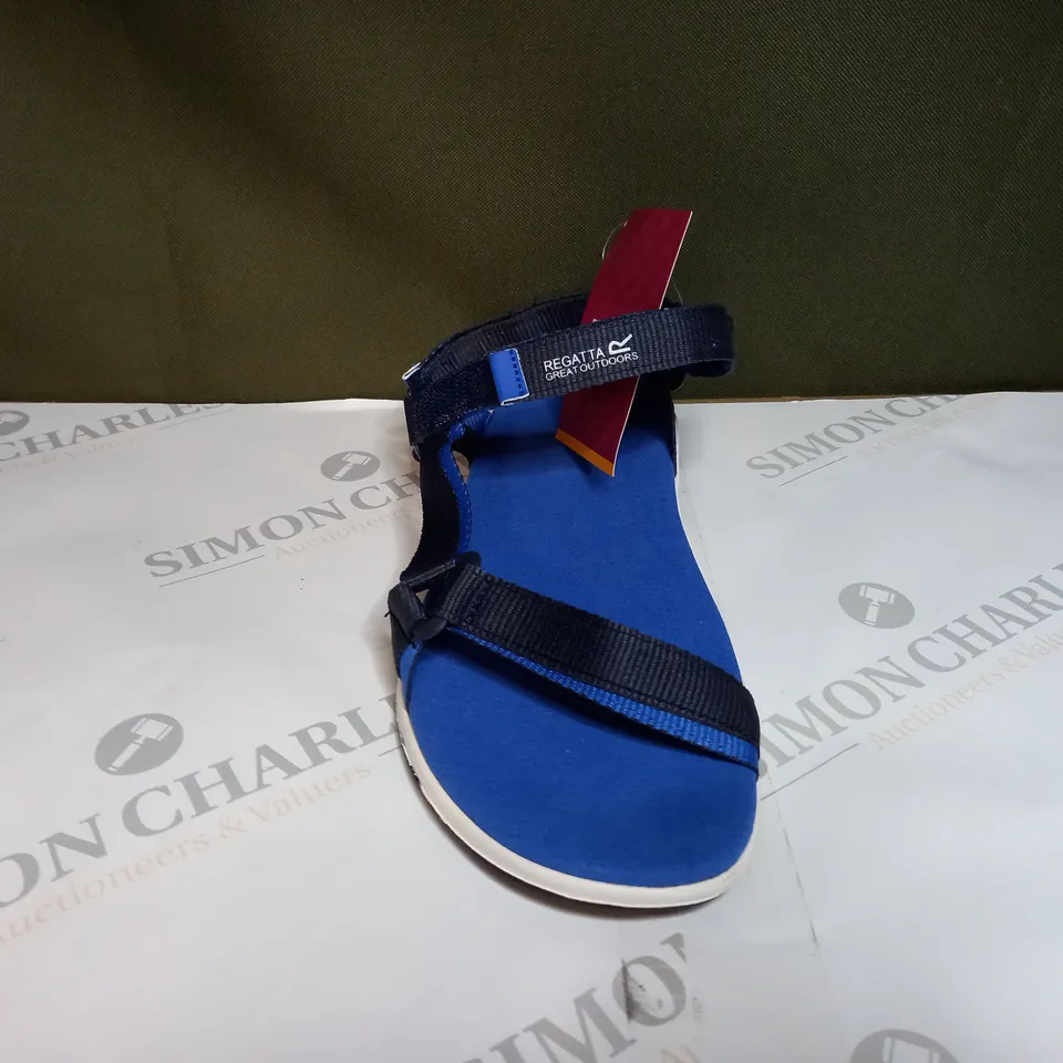 REGATTA LADY SANTA SOL SANDALS SIZE 7
