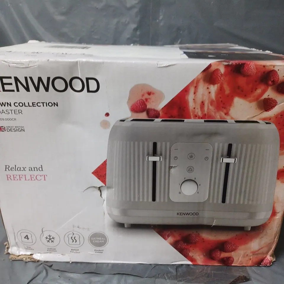 BOXED KENWOOD DAWN 4 SLICE TOASTER IN OATMEAL CREAM RRP £49