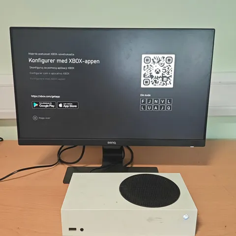 UNBOXED XBOX SERIES S DISC FREE CONSOLE
