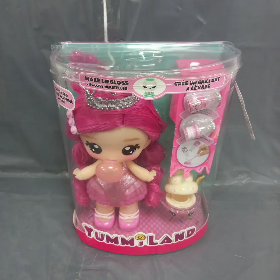 BOXED YUMMILAND LIPGLOSS DOLL BIANCA BUBBLEGUM