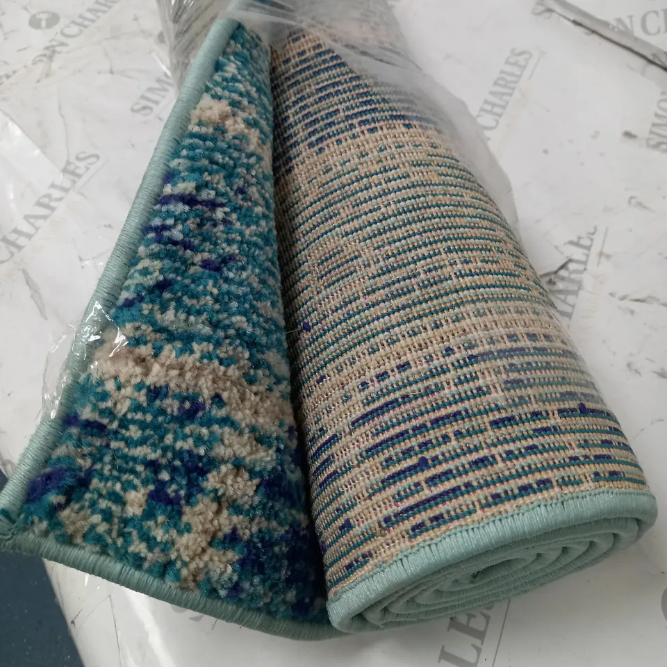 SAFAVIEH EFFI AREA RUG IN BLUE MULTI - 92X152CM