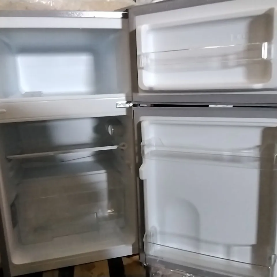 DESIGNER ELECTRIQ SILVER UNDER COUNTER FREESTANDING FRIDGE FREEZER