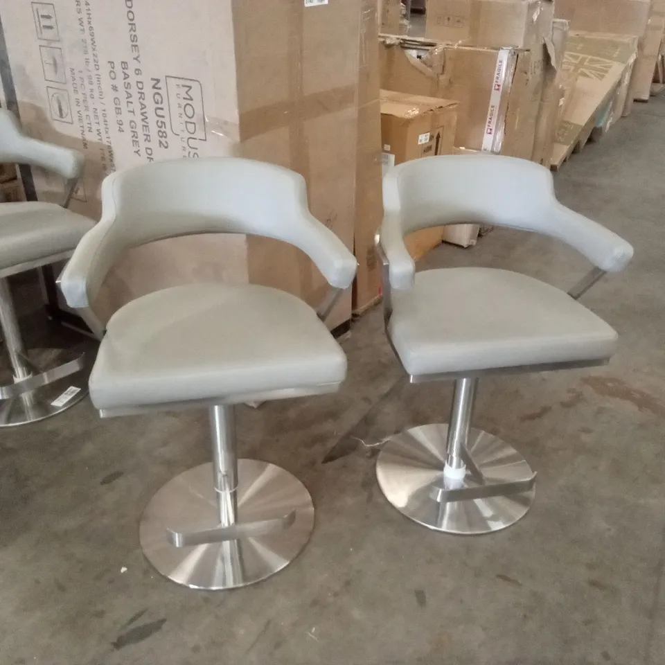 SET OF 2 FIRENZA PU LEATHER BAR STOOLS