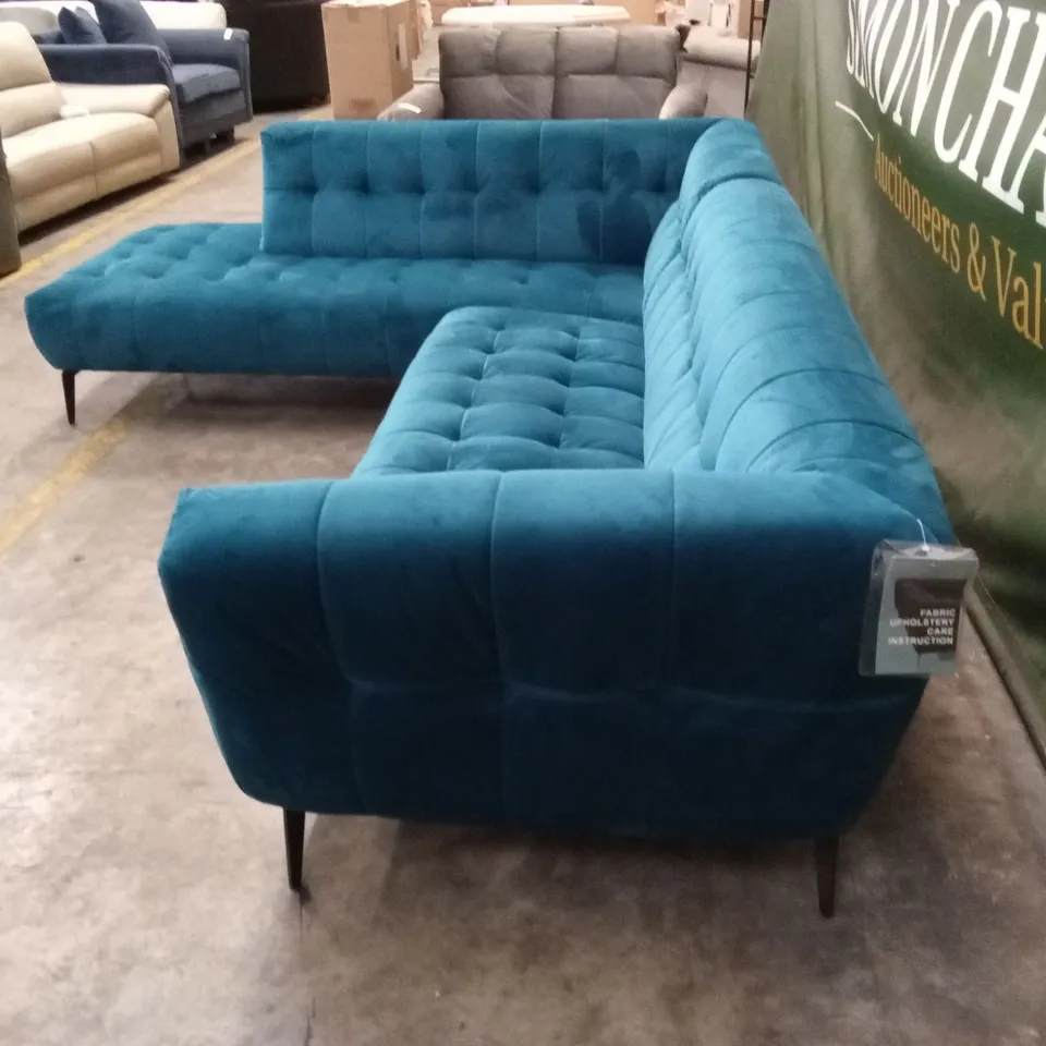 QUALITY DESIGNER MONTREAL MARLOW VELVET CORNER CHAISE GROUP