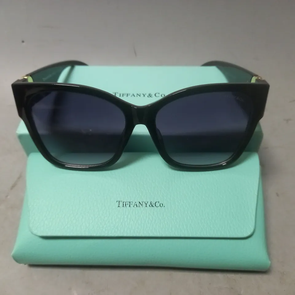 BOXED TIFFANY & CO BLACK FRAMED GLASSES