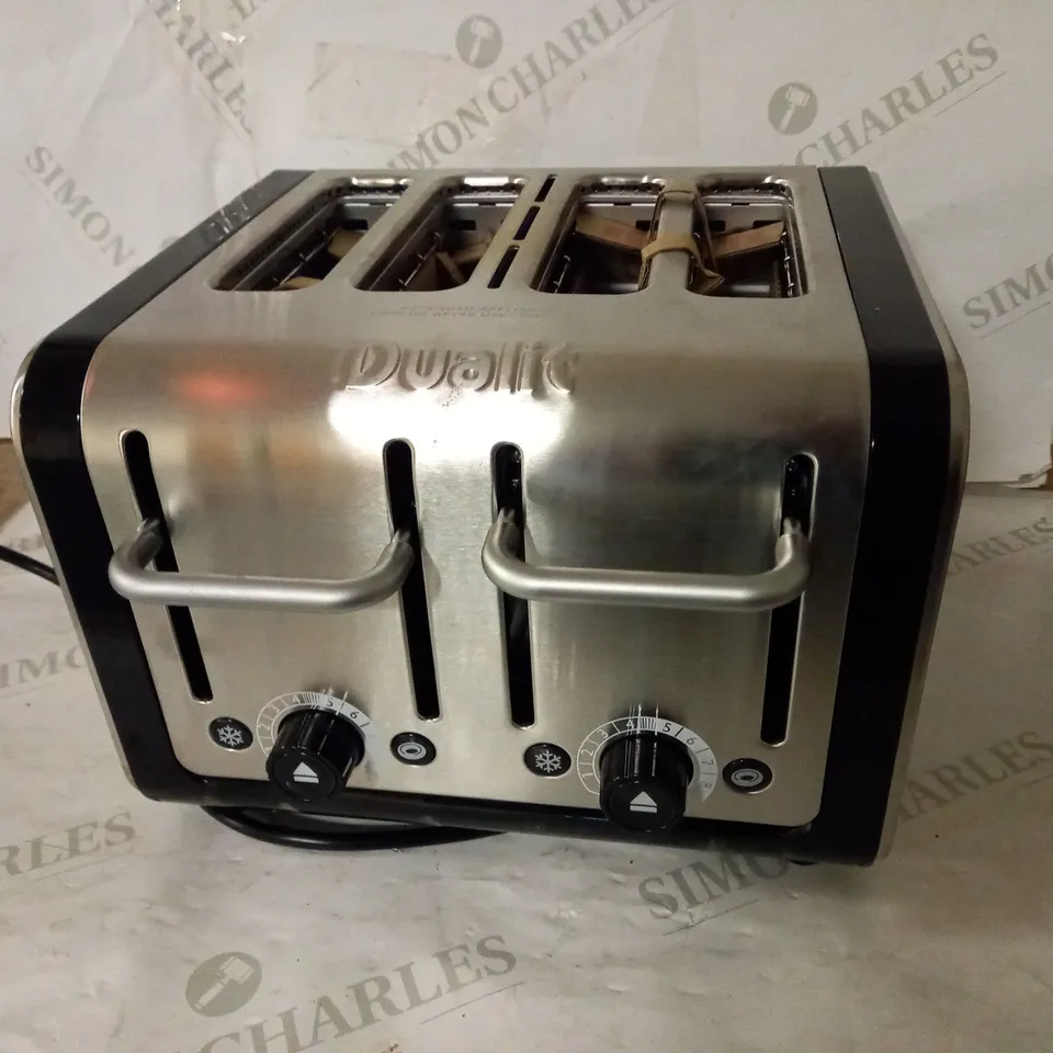 DUALIT ARCHITECT 4 SLICE TOASTER 