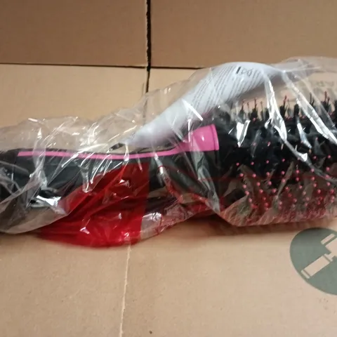 REVLON ONE-STEP VOLUMISER HAIR DRYER & STYLER