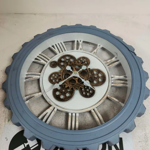 GEAR DESIGN WALL CLOCK