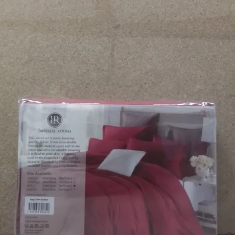 BRAND NEW IMPERIAL ROOMS KINGSIZE DUVET SET - BLOOD RED