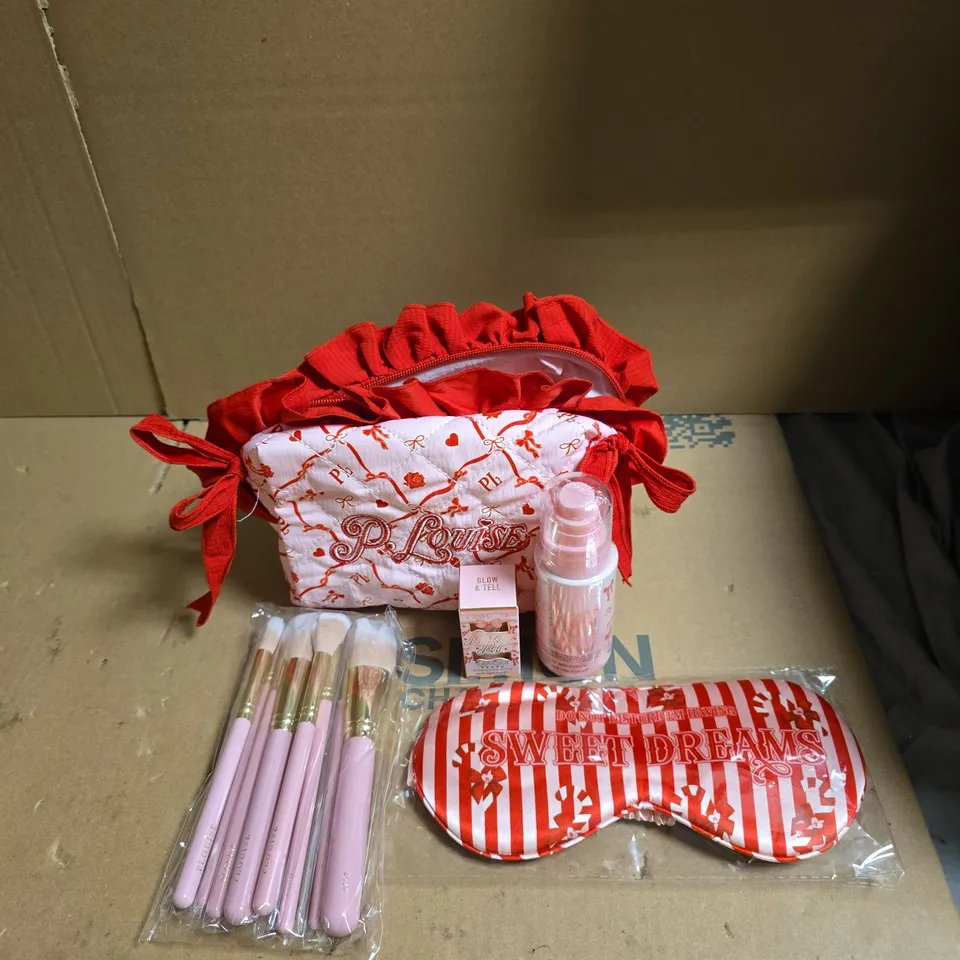 PLOUISE COSMETICS BAG TO INCLUDE SLEEP MASK, HAIR AND BODY MIST AND A MAKE UP BRUSH SET