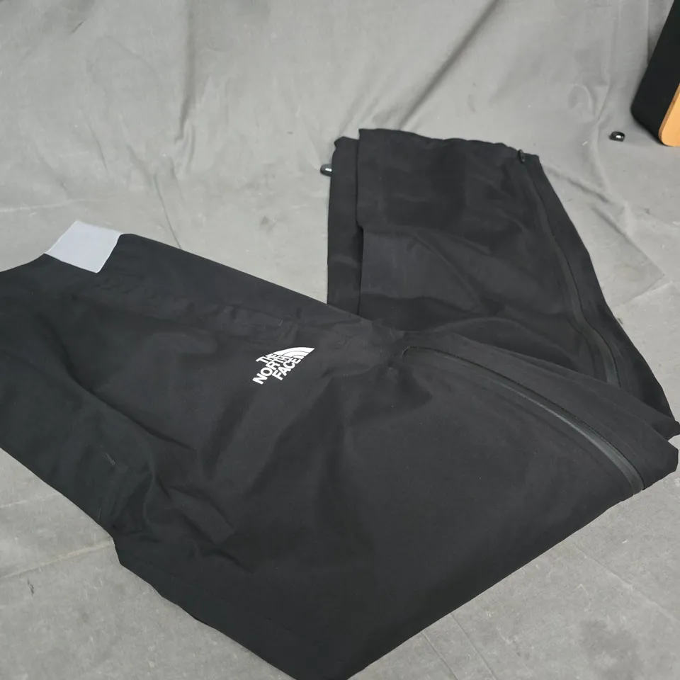 THE NORTH FACE BLACK WIDE LEG PANTS SIZE 34