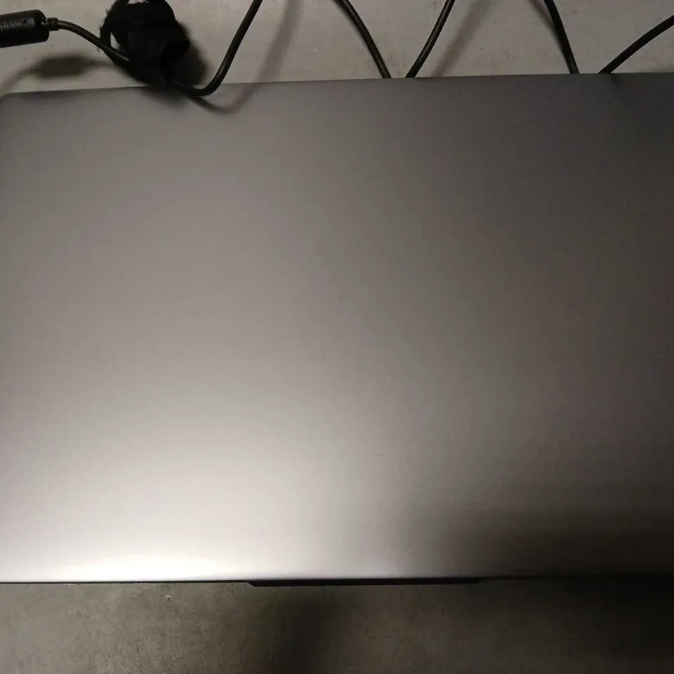 BOXED LENOVO IDEAPAD SLIM 3 