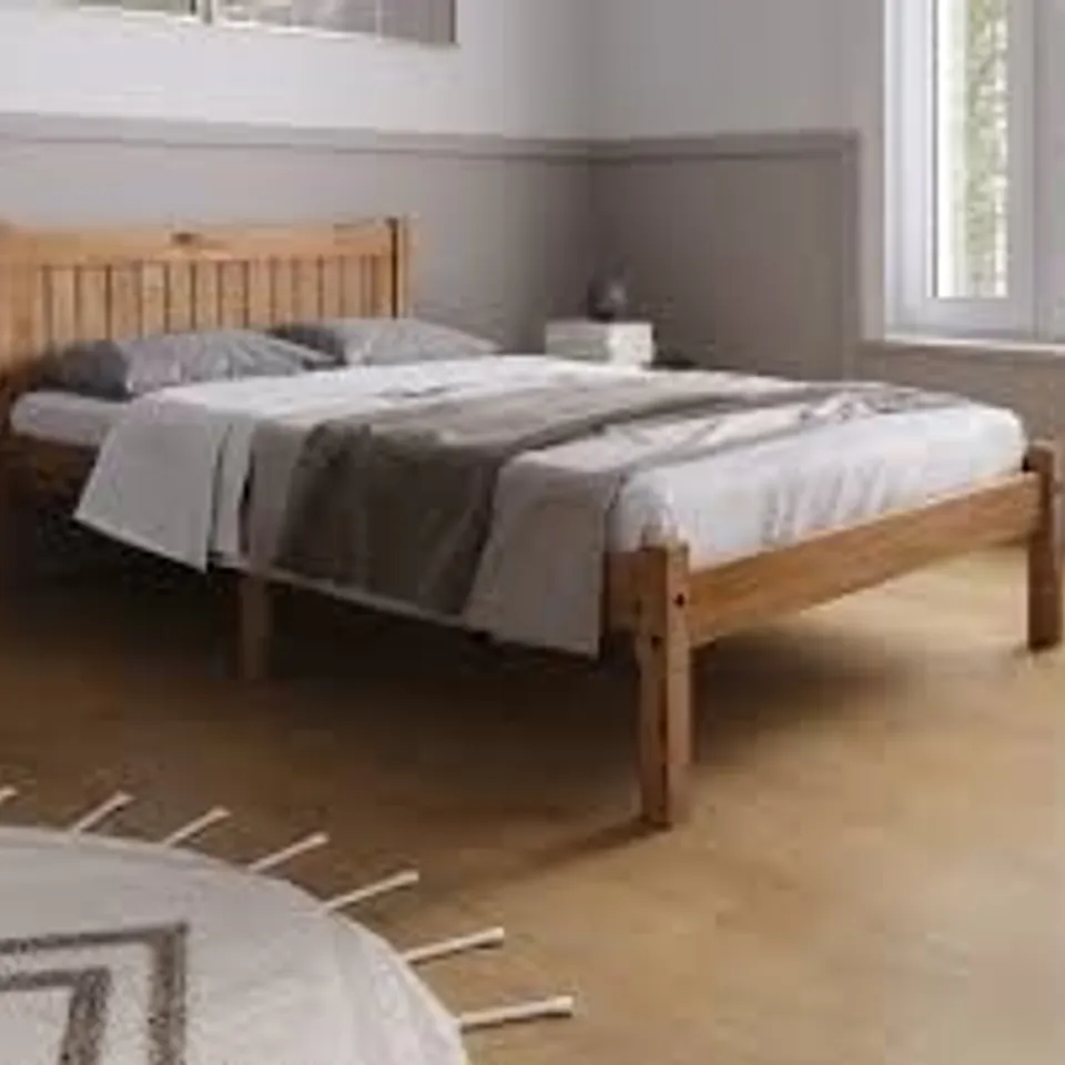 BOXED BIRLEA 135CM RIO BED//SIZE: DOUBLE - WAXED PINE (1 BOX)