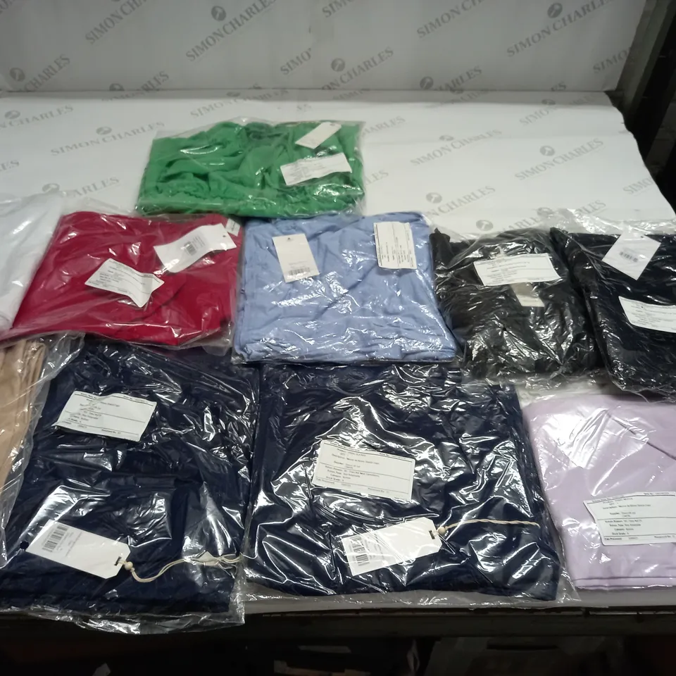BAG OF APPROX 10 ASSORTED CLOTHING ITEMS TO INCLUDE - MAISON DE NIMES