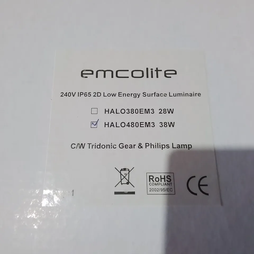 PALLET CONTAINING 10 MULTIPACK BOXES OF ASSORTED LIGHTING ITEMS TO INCLUDE EMCOLITE 240V SURFACE LUMINARE, MR16 DOWNLIGHTS AND ELECTRONIC BALLASTS 