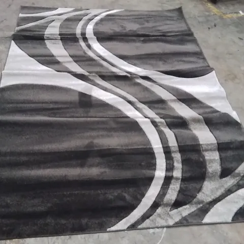 QUALITY DESIGNER AREA RUG - APPROXIMATELY 280X200CM