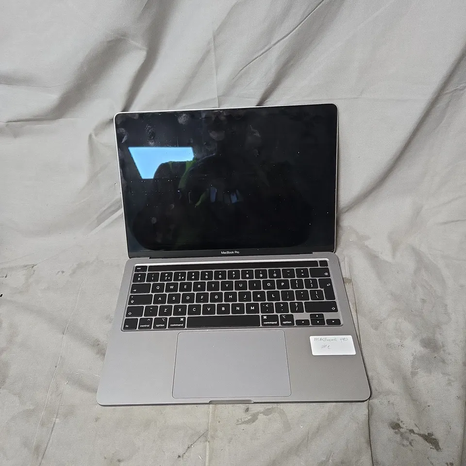 APPLE MACBOOK PRO 13-INCH LAPTOP – SILVER (VERIFY MODEL)