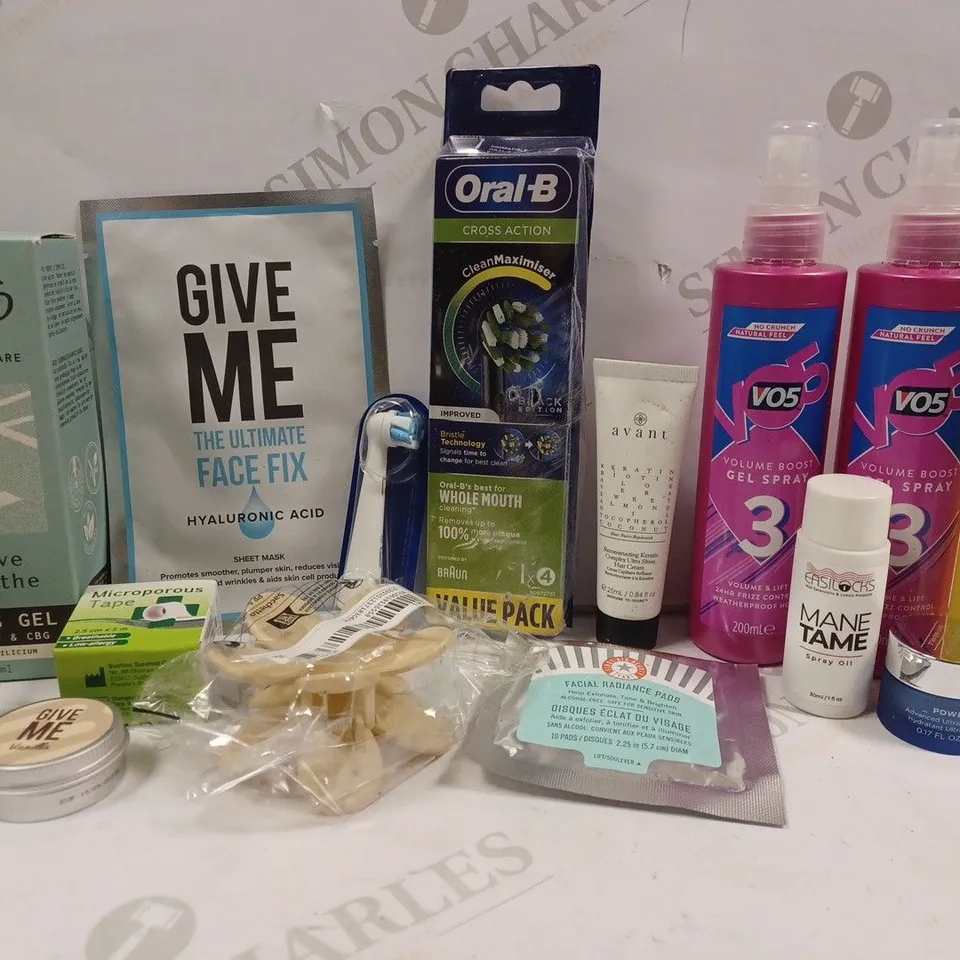 BOX OF APPROX 10 ASSORTED BEAUTY PRODUCTS TO INCLUDE GIVE ME FACE FIX SHEET MASK, V05 GEL SPRAY, ETHICA CBD SPORTS GEL, ETC 