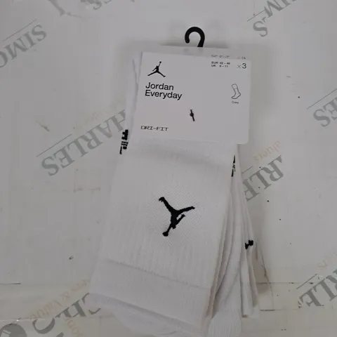 AIR JORDAN EVERYDAY SOCKS - X3 - SIZE 8-11