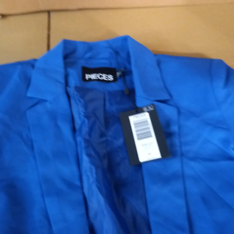 PIECES LS LOOSE BLAZER IN BLUE - XS