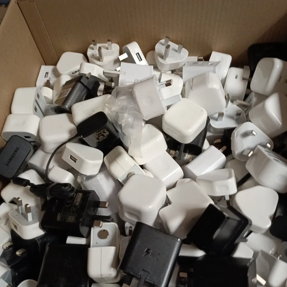 BOX OF APPROXIMATELY 40 ASSORTED PLUGS AND ADAPTERS