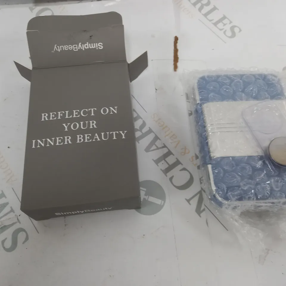 SIMPLY BEAUTY MIRROR 