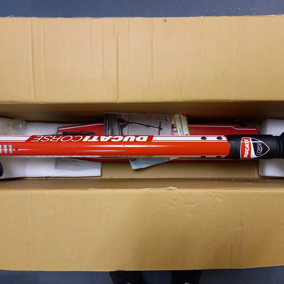AIR DUCATI CORSE AIR SCOOTER - RED