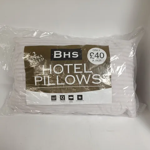 BAGGED BHS HOTEL PILLOW PAIR