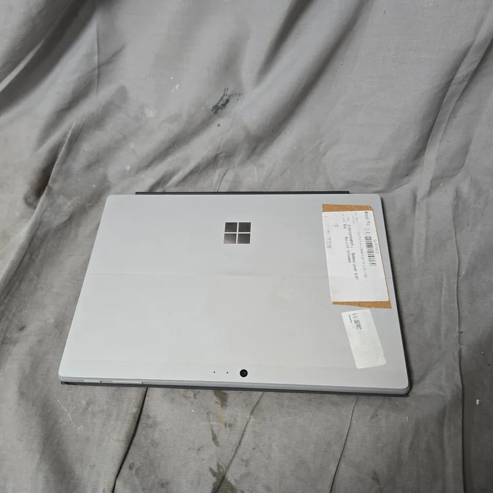 Microsoft Surface Pro 5 Tablet with Type Cover Keyboard – i5-7300U, 8GB RAM, 256GB SSD 