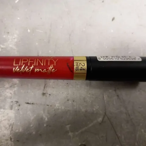 APPROXIMATELY 90 MAX FACTOR LIPFINITY VELVET MATTE 