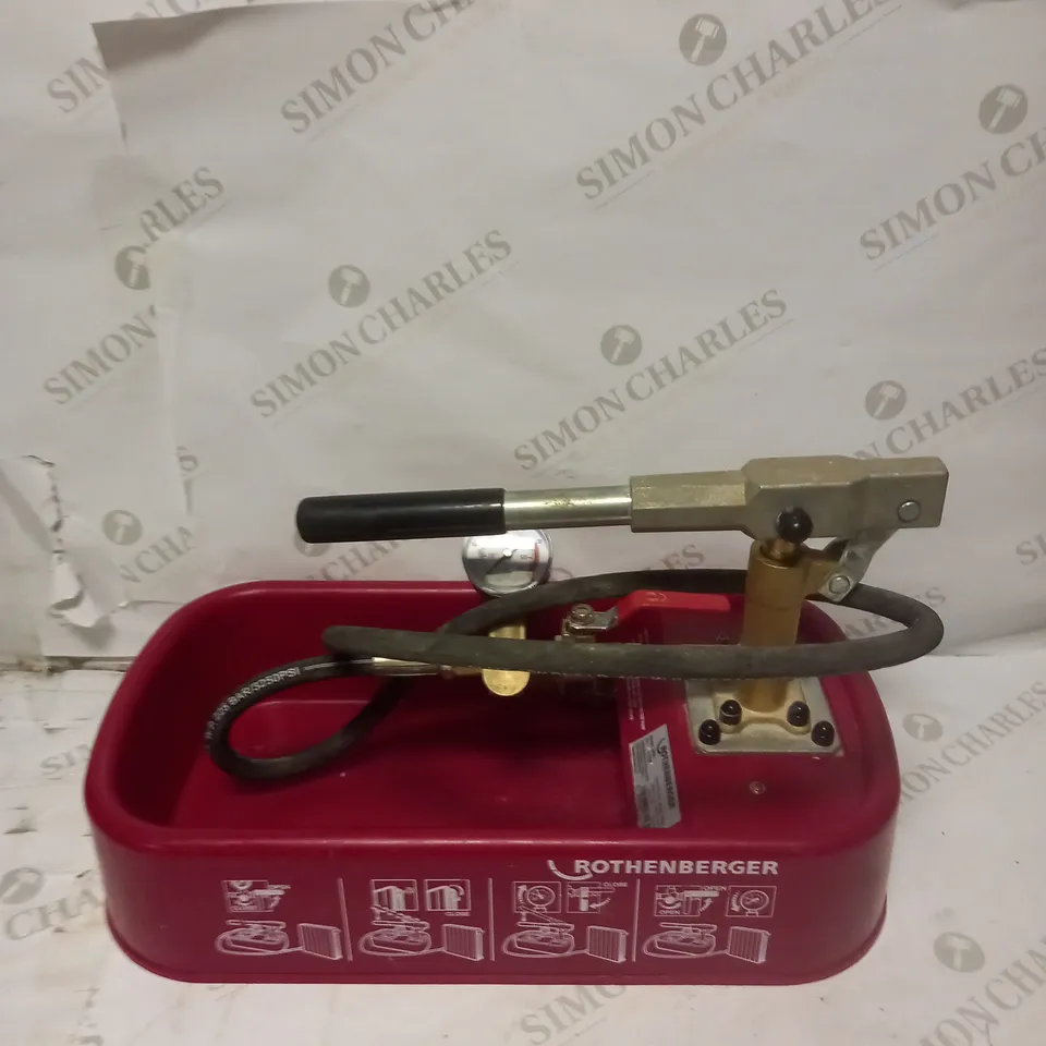 ROTHENBERGER 6.1130 TESTING PUMP FOR DOMESTIC PIPEWORK, 30-BAR