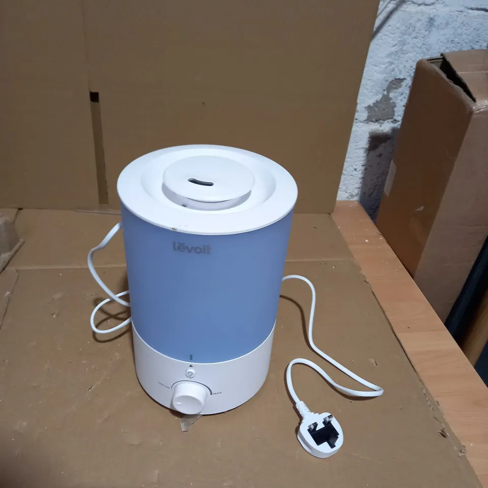 LEVOIT 3L COOL MIST TOP FILL WITH ESSENTIAL OIL DIFFUSER HUMIDIFIER 