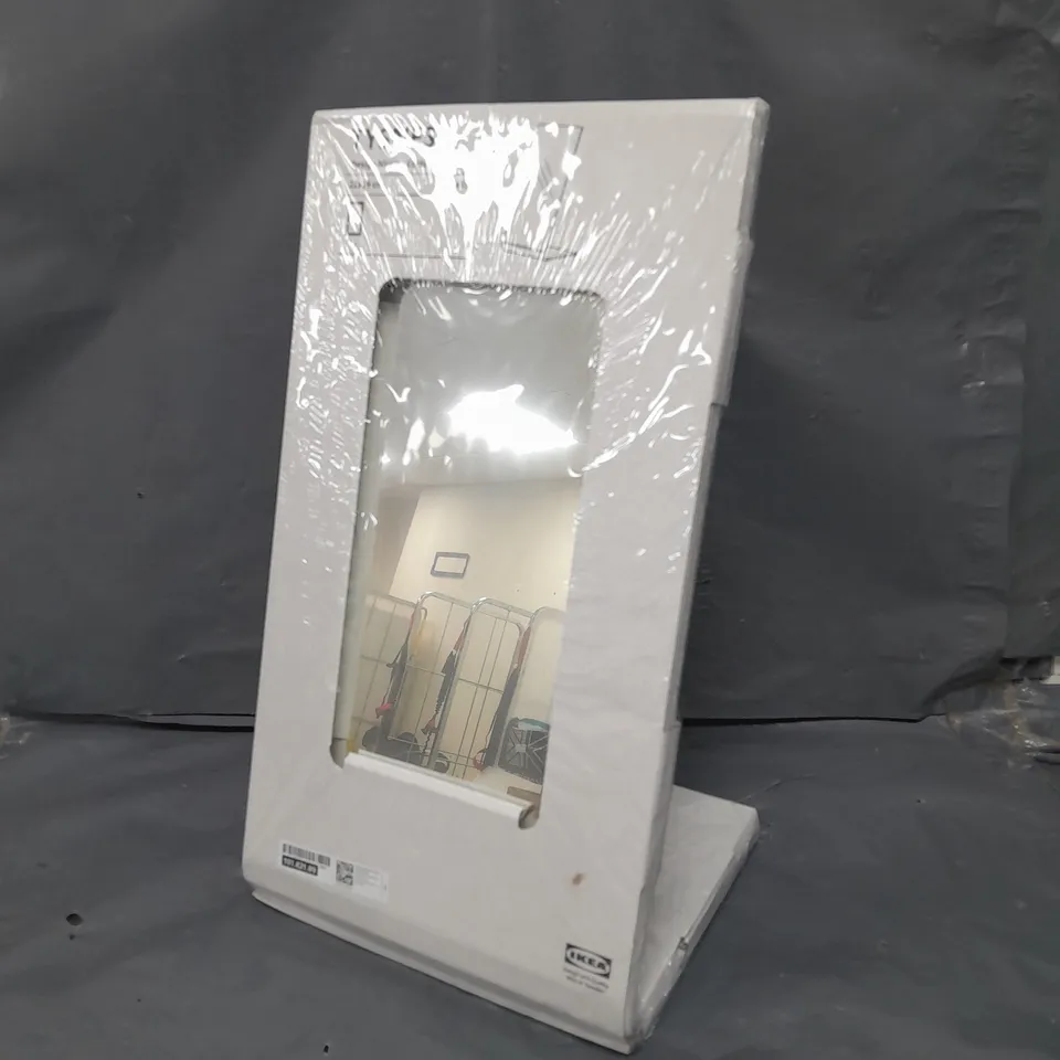 SEALED TYSNES FREESTANDING MIRROR 