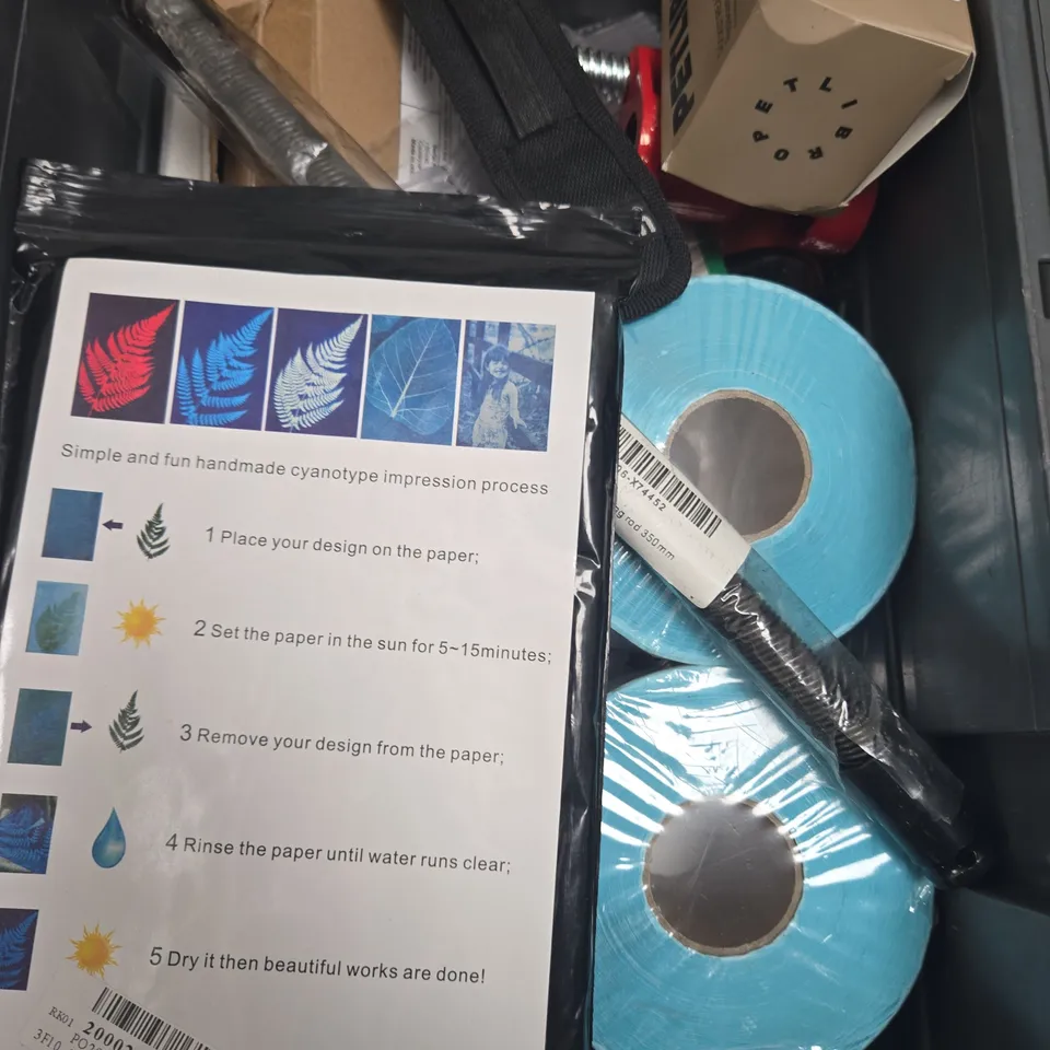 APPROXIMATELY 15 ASSORTED HOUSEHOLD PRODUCTS TO INCLUDE THERMAL PRINTER LABELS, TOOL HOOKS AND SPACEGOODS METAL SPOON
