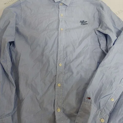 TOMMY HILFIGER DENIM LIGHT BLUE SHIRT - LARGE