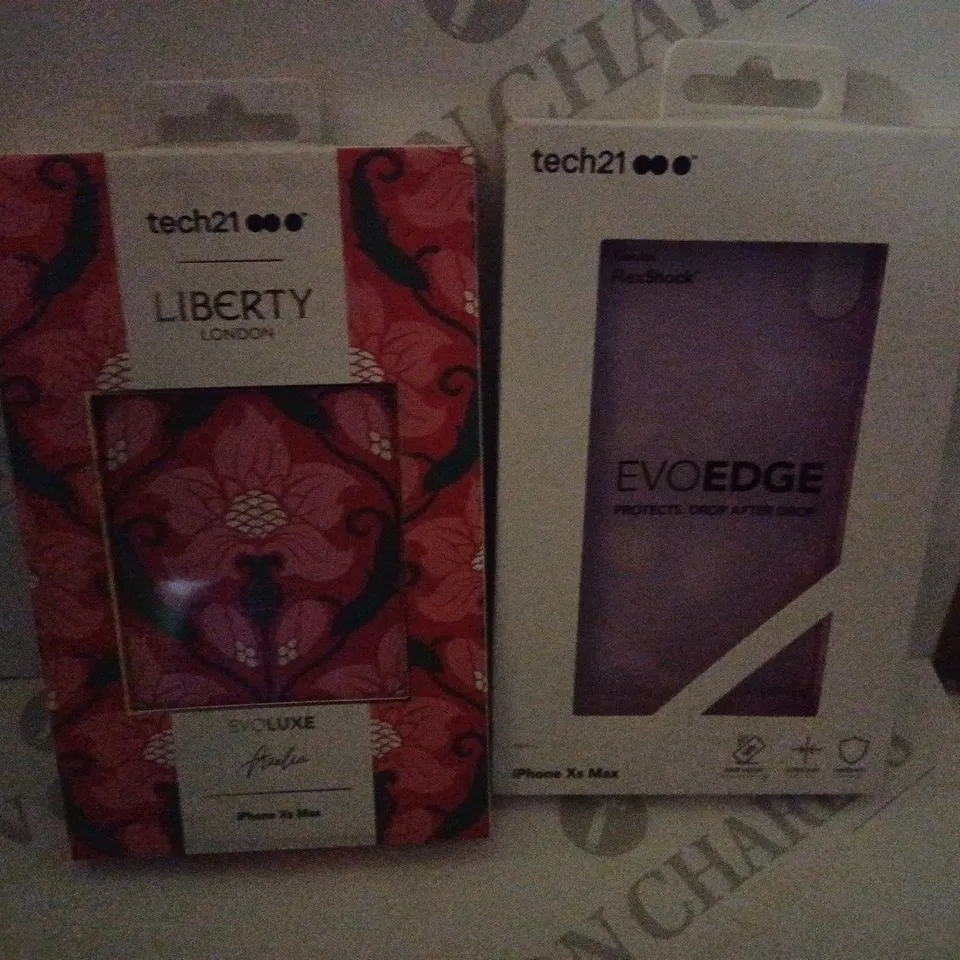 APPROXIMATELY 76 BRAND NEW BOXED PHONE CASES TO INCLUDE; TECH21 LIBERTY LONDON IPHONE XS MAX X 67 , TECH21 EVOEDGE IPHONE XS MAX X 9