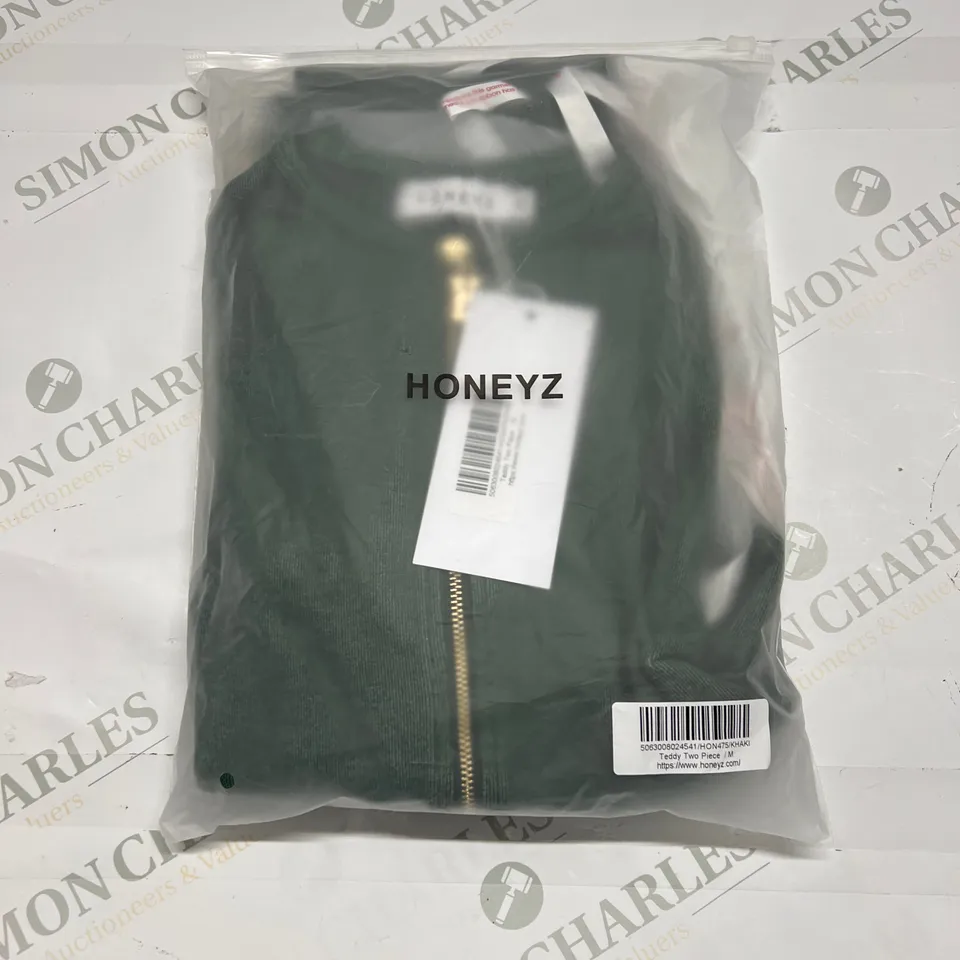 HONEYZ TEDDY TWO PIECE SET IN GREEN SIZE M 